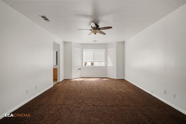 Building Photo - 5107 Via Palermo Dr