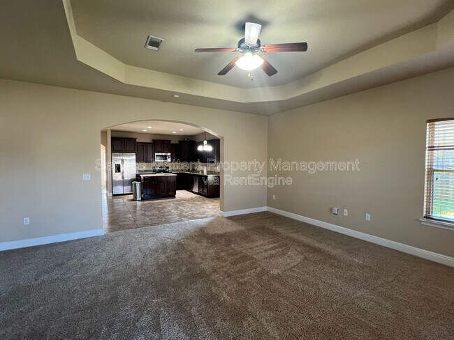 Building Photo - 5951 Palermo Dr
