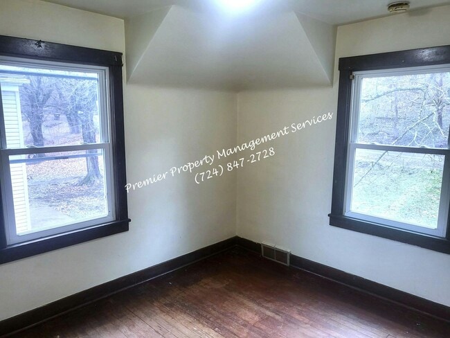 Building Photo - 1303 Wade St