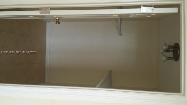 Building Photo - 492 NW 165th St