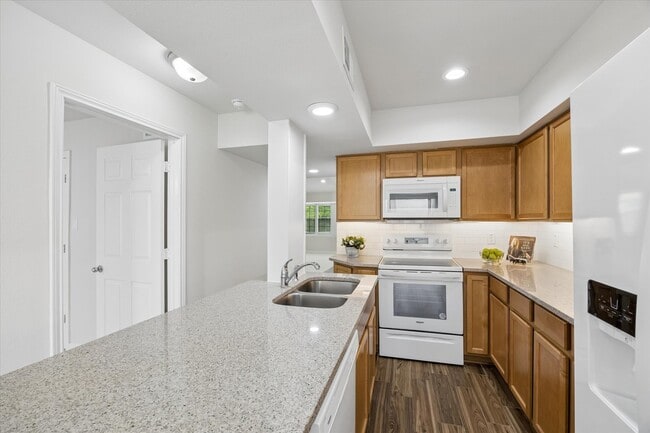 Building Photo - 12625 Memorial Dr