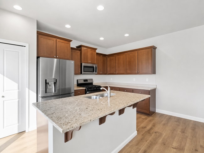Building Photo - Beautiful Camas Find- 5 Bedrooms!