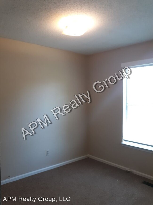 Building Photo - 2 br, 1.5 bath House - 4811 Monticello Road