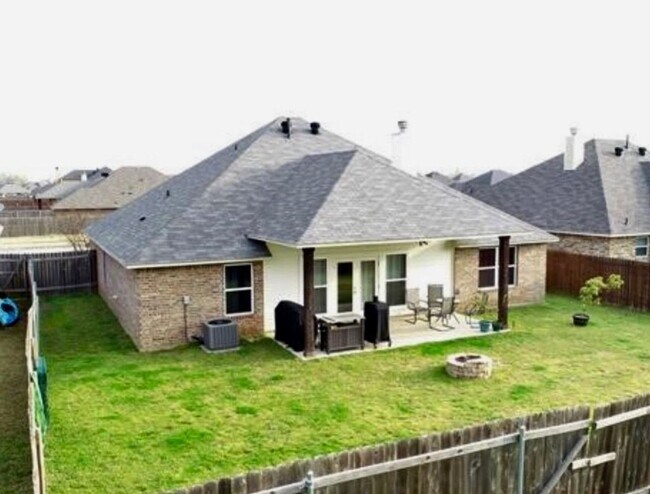 Building Photo - 439 Jordan Dr