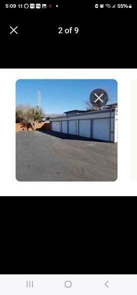 Building Photo - 745 S Lark Ellen Ave