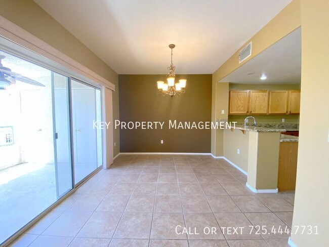 Building Photo - SUMMERLIN CONDO WITH 2 BEDROOMS/2 BATHS AN...