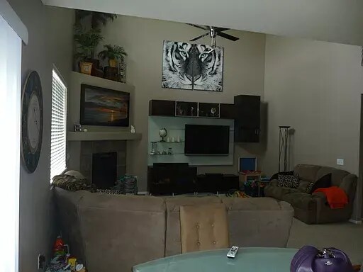 Family room - 15455 Carob Cir