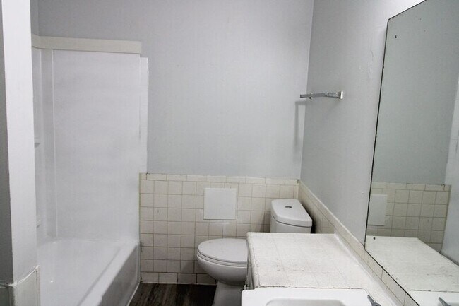 Building Photo - 6611 E Latimer Pl