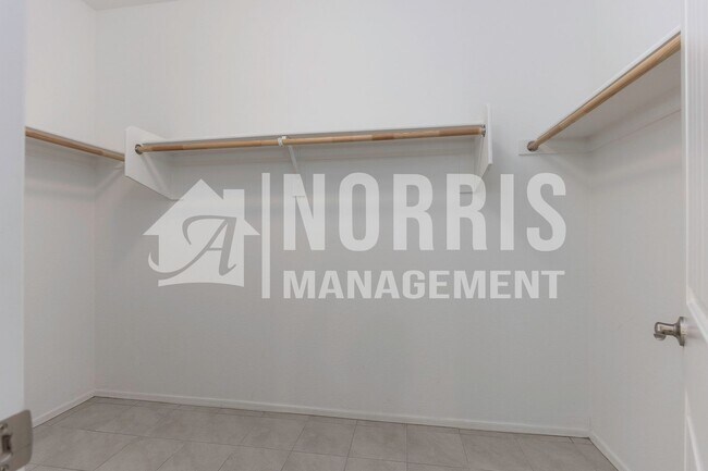 Building Photo - 1619 Jerry Ct