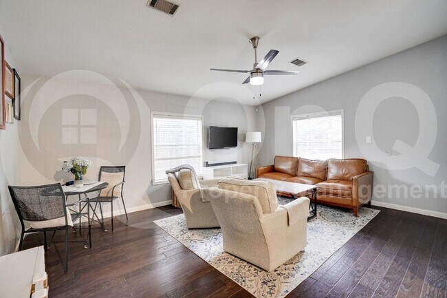 Building Photo - 5712 Hudson St