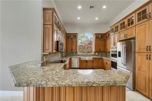 Building Photo - 5628 SW Gray Fox Dr