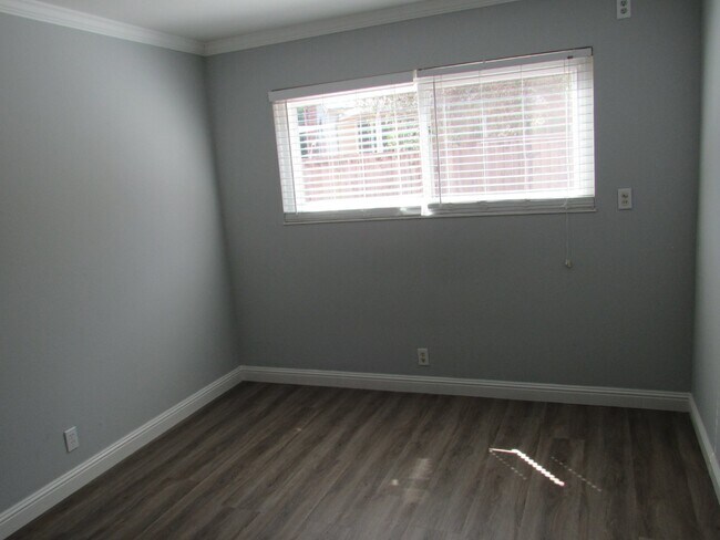 Building Photo - Beautiful 4 Bed, 2.5 Bath Home in Perfect San Ramon Location