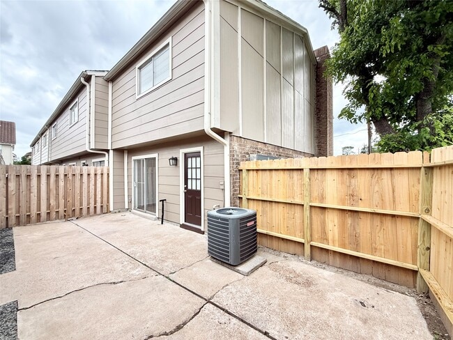 Building Photo - 1499 Springrock Ln