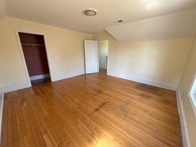 Building Photo - Paducah City Home