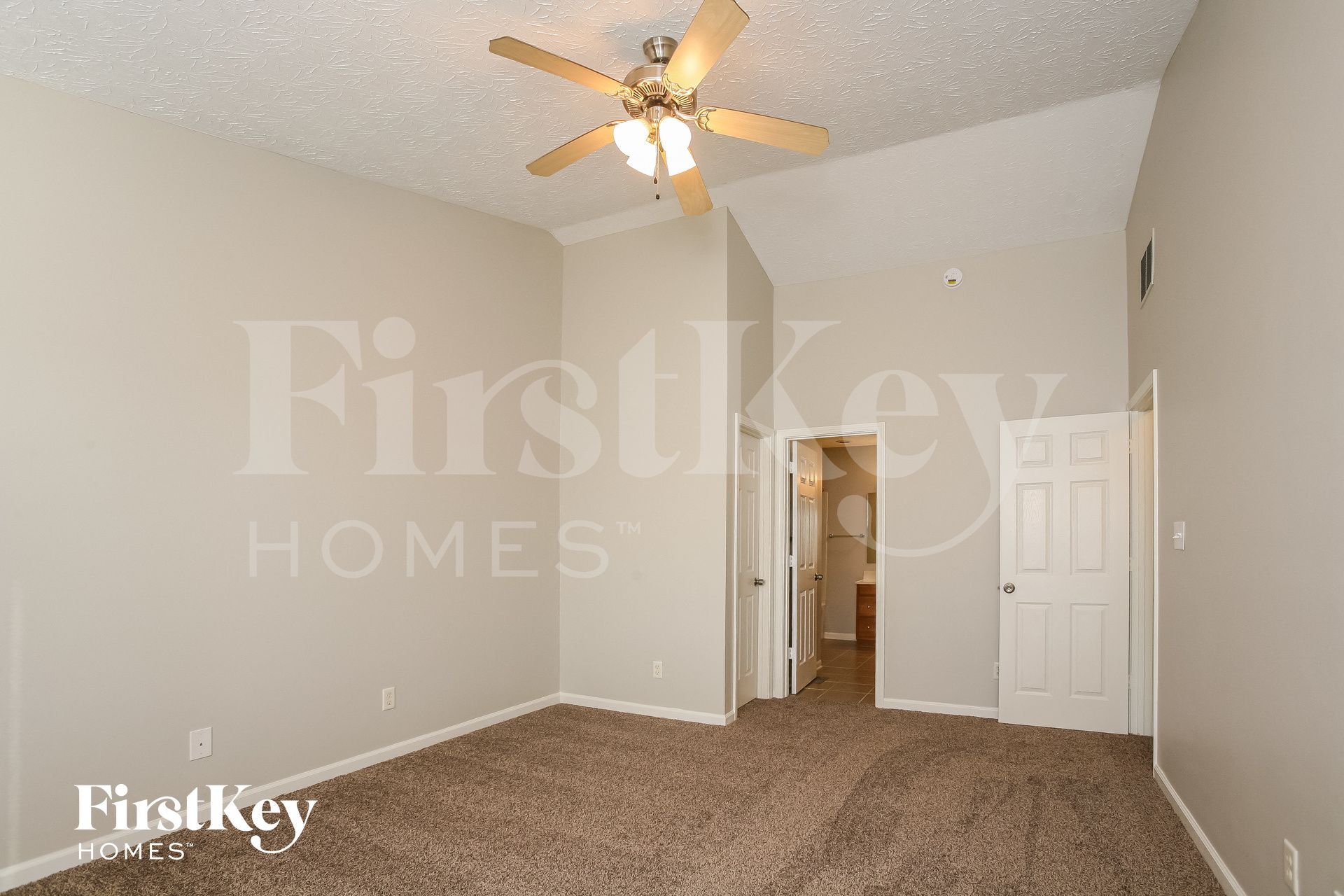 Building Photo - 15865 River Birch Rd