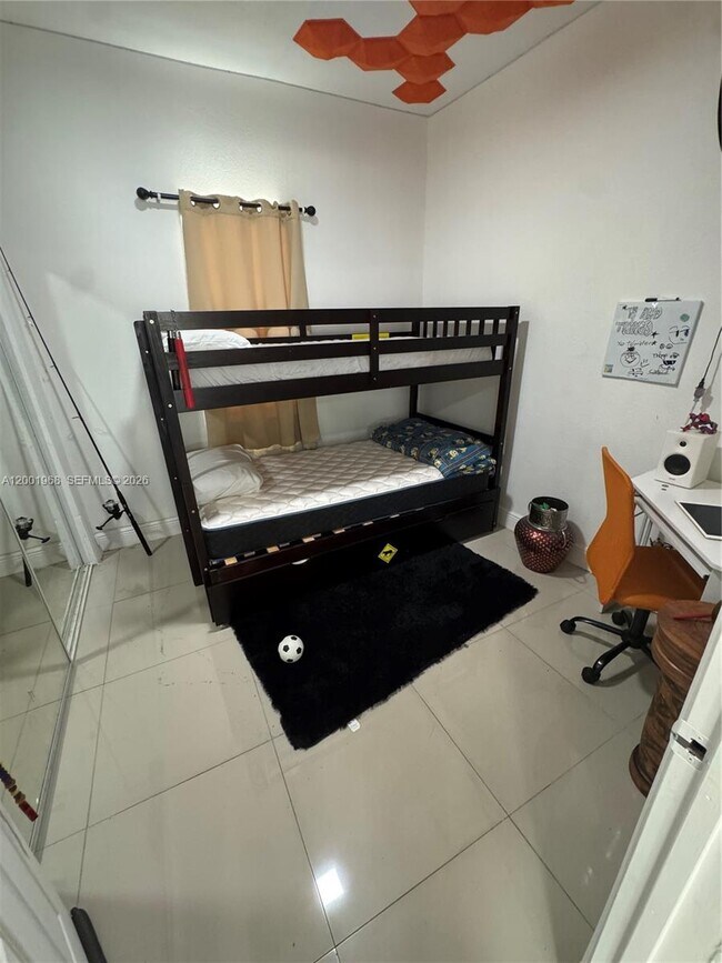 Building Photo - 3175 NW 27th St