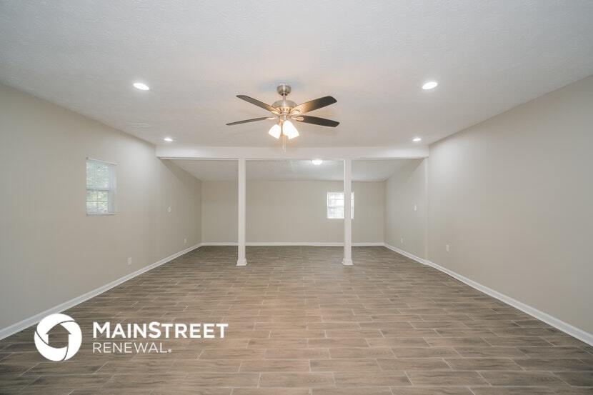 Building Photo - 205 Wellington Dr