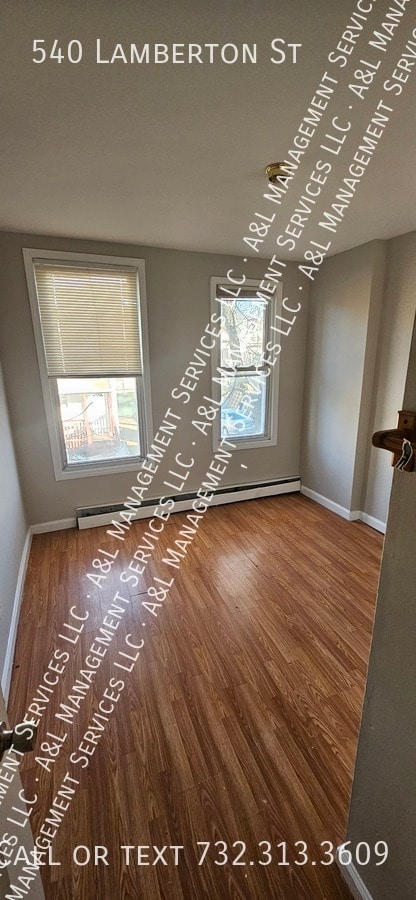 Building Photo - 540 Lamberton St