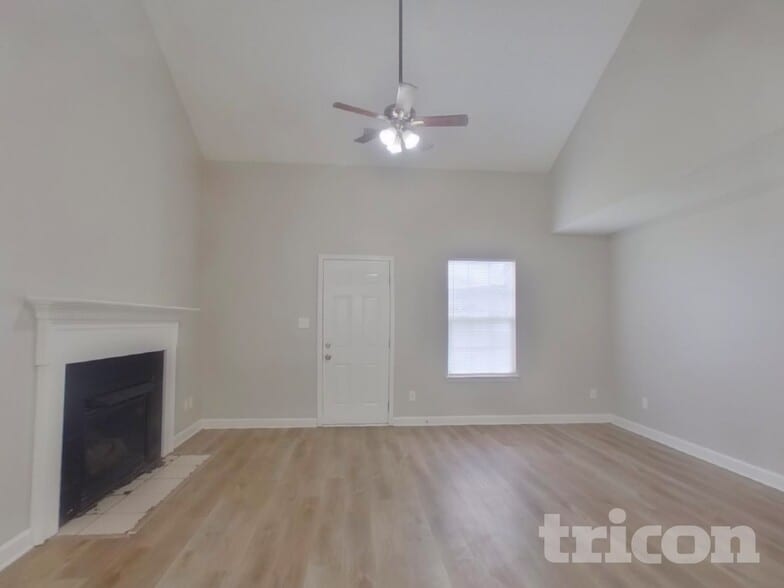 Building Photo - 4621 Aldersbrook Dr