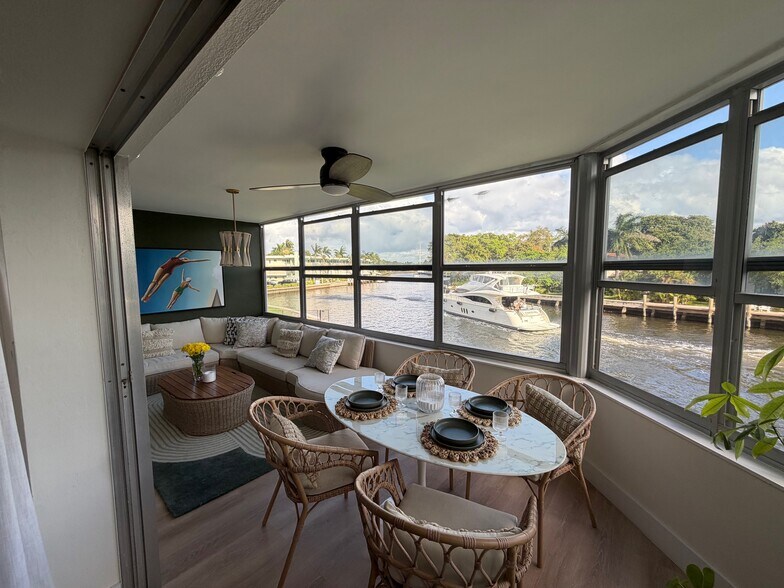 Building Photo - 818 SE 4th St