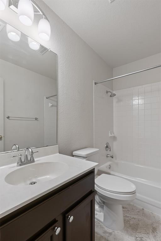 Building Photo - 1305 Caras Cv