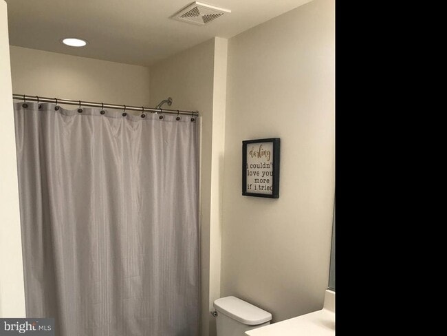 Building Photo - 106 Keller Ct