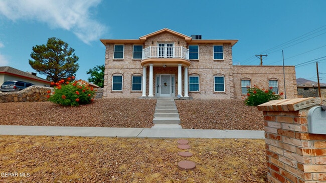 Building Photo - 9033 Leo St