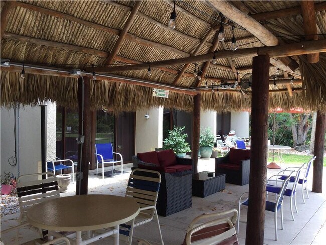 Building Photo - 777 S Federal Hwy