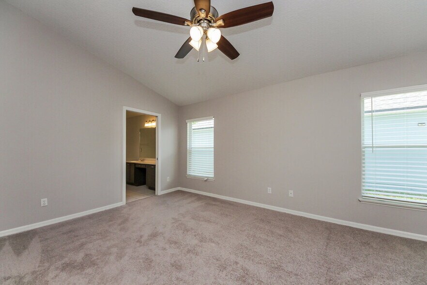Building Photo - 4017 Coralbrooke Grove