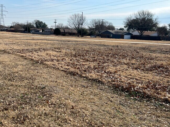 Building Photo - 6500 Kiowa Ct