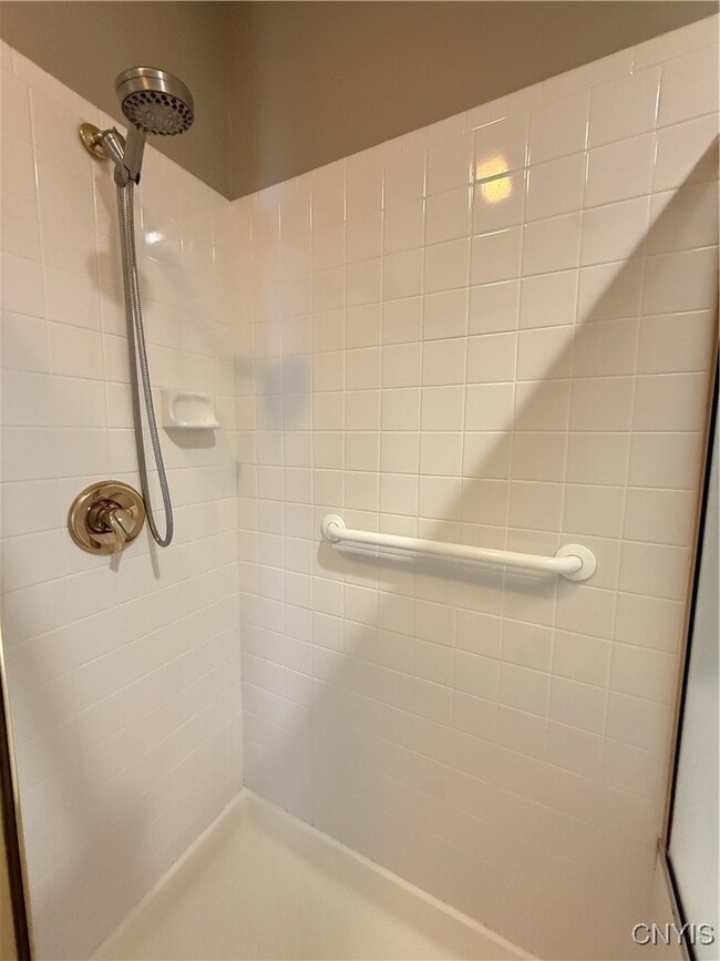 Building Photo - 5210 Hook Cir