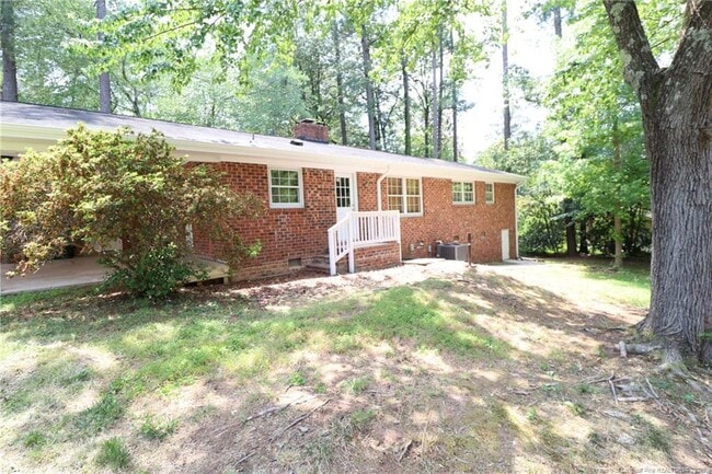 Building Photo - 116 Shirley Dr