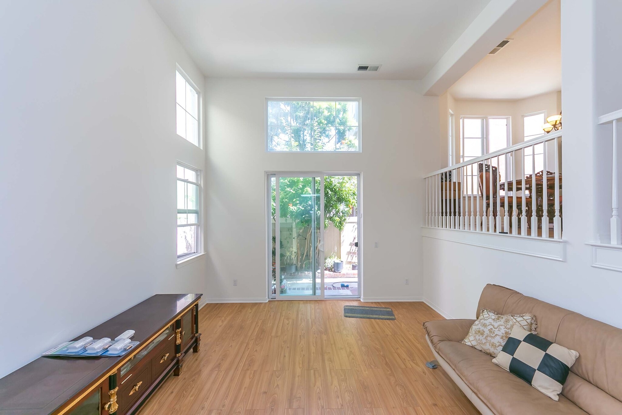 Building Photo - 2889 Plaza del Amo