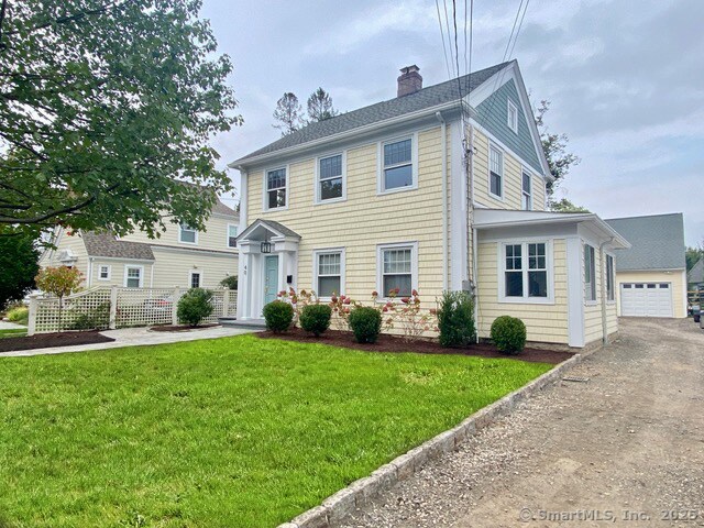 Building Photo - 40 E Maple St