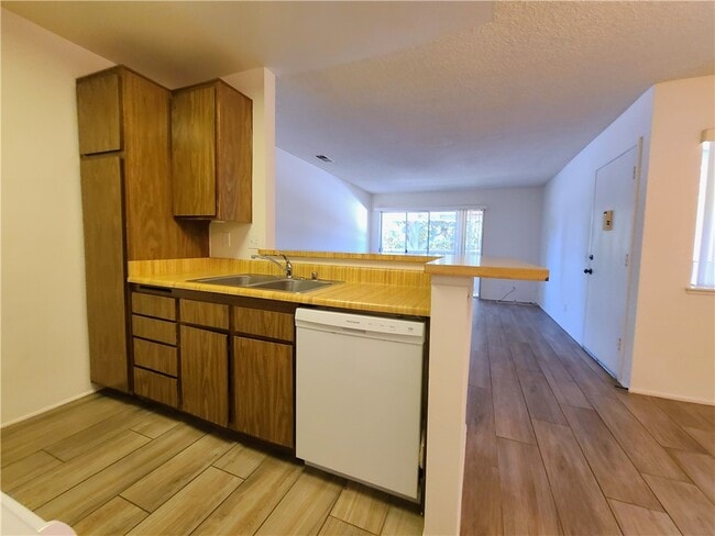 Building Photo - 26200 Redlands Blvd