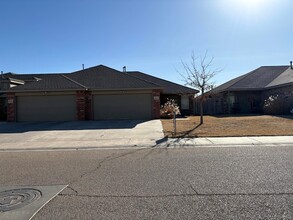 Building Photo - 2623 113th St