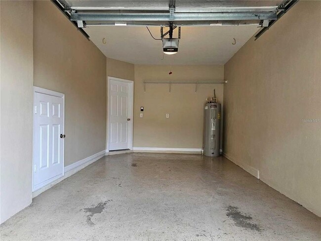 Building Photo - 1120 Blackwater Dr