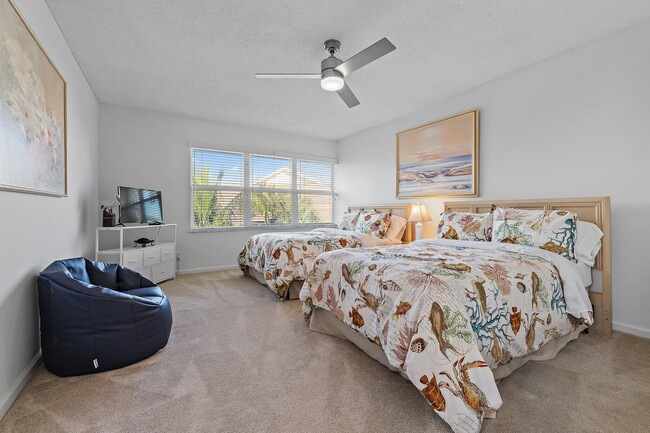 Building Photo - 4161 S US Hwy 1