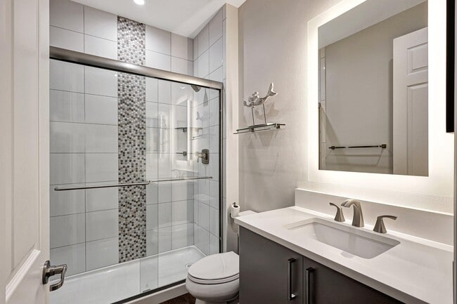 Building Photo - 10295 SW Indian Lilac Trail