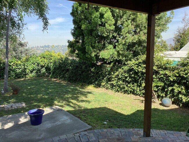 Building Photo - 1125 Pagoda Pl