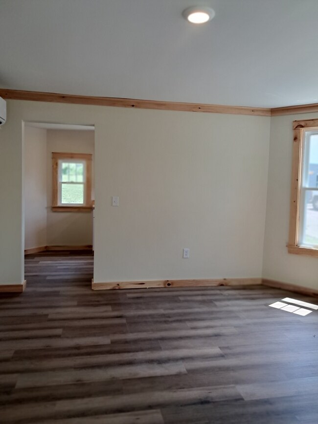 Building Photo - 327 A 327 Sulphur Springs Rd