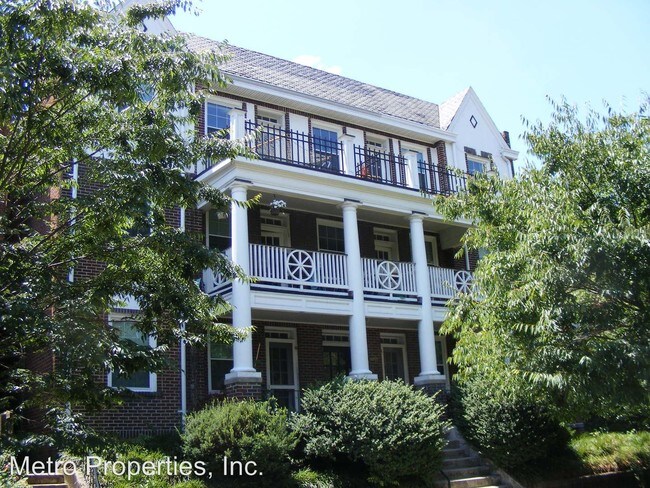 Primary Photo - 3009 Park Ave