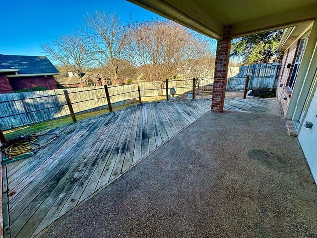 Building Photo - 3bd 2ba House In Robinson, Tx!