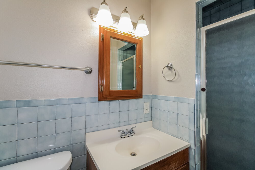 Building Photo - 2514 Arlex Dr E