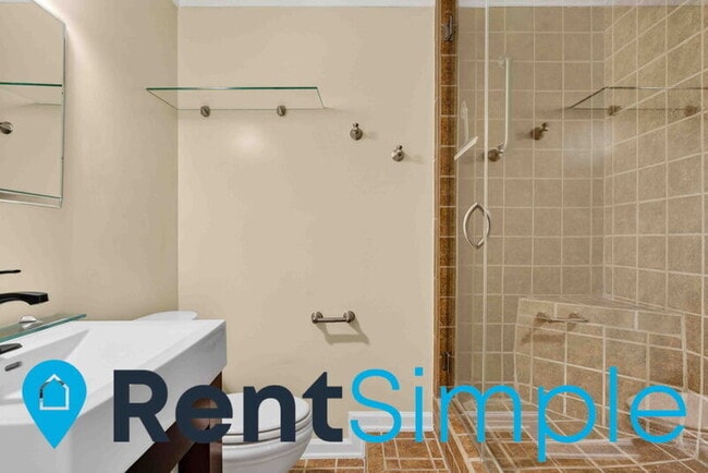 Building Photo - 7506 Lamoyne Ct