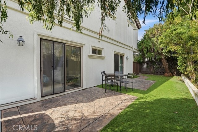 Building Photo - 2111 Carnegie Ln