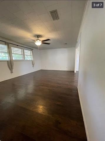 Building Photo - 403 Live Oak St