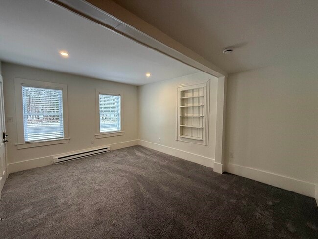 Building Photo - 22 Mace Rd