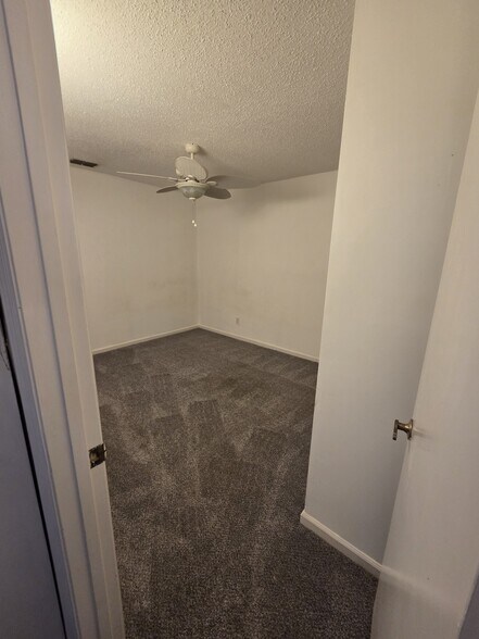 2nd Bedroom - 35086 Whispering Oaks Blvd
