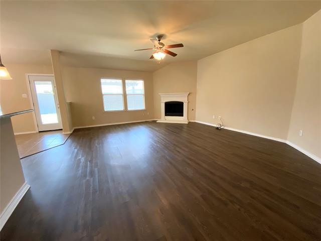 Building Photo - 848 Lake Forest Trl